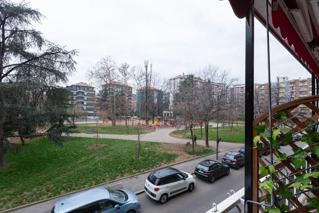 מילאנו Large Apartment Close To Metro מראה חיצוני תמונה
